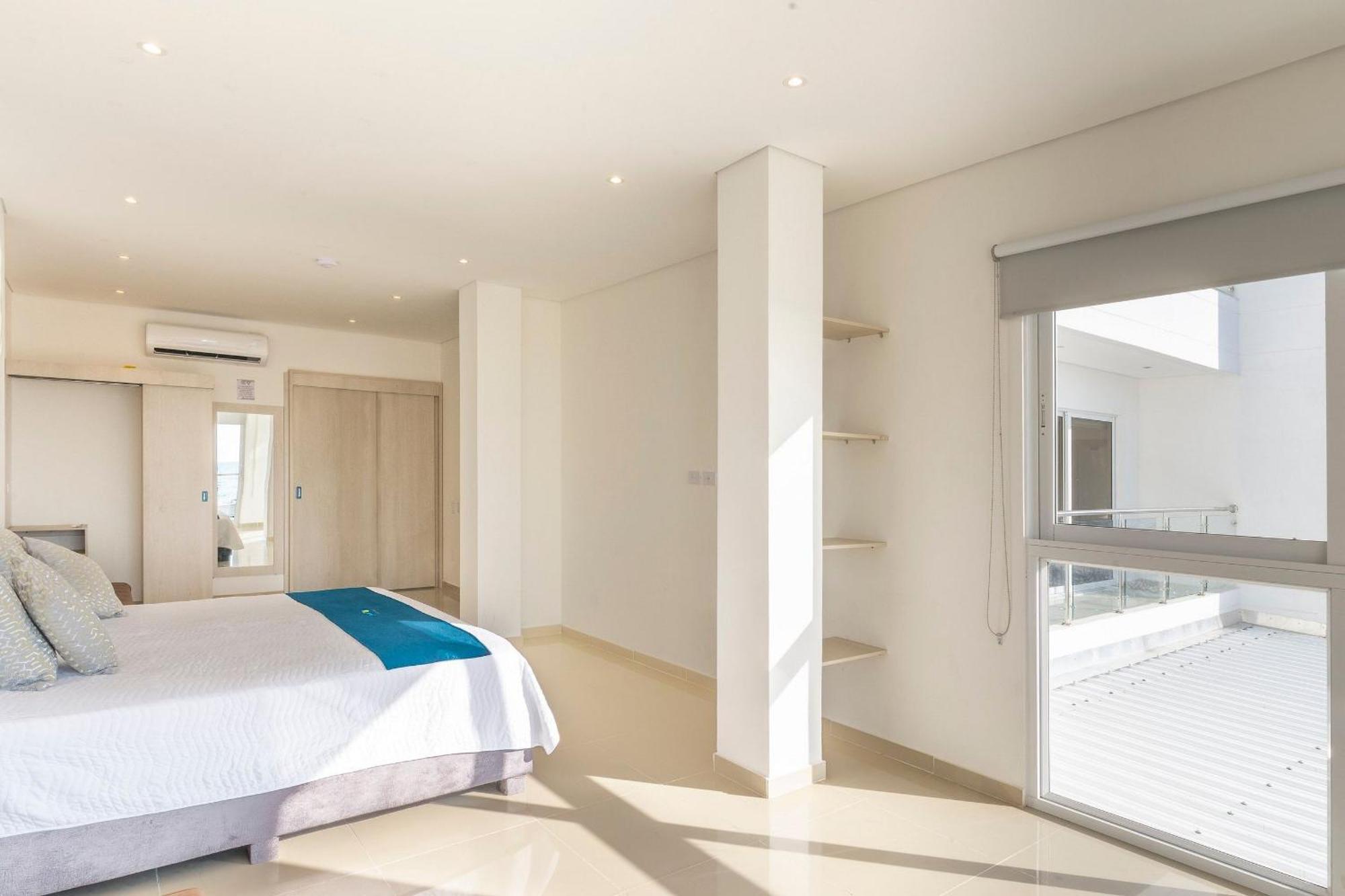 Amazing Beach House 13Br W/Pool & Staff Cartagena Exterior photo