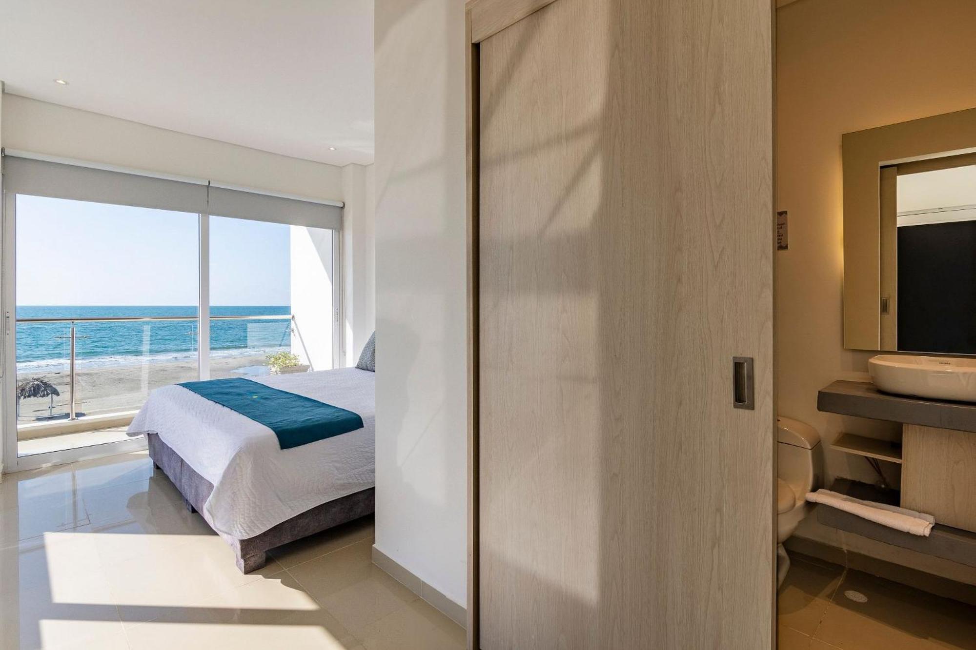Amazing Beach House 13Br W/Pool & Staff Cartagena Exterior photo