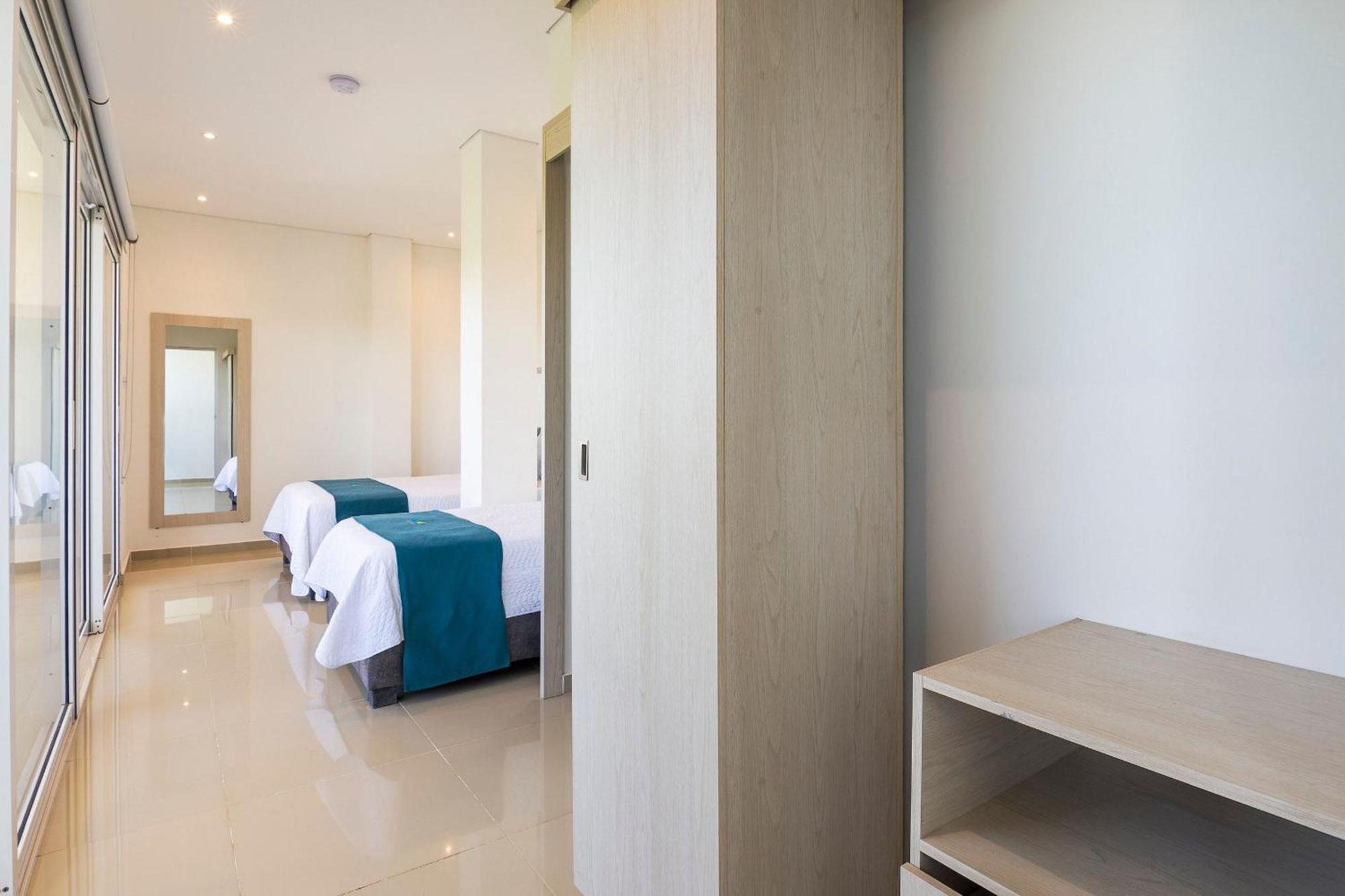 Amazing Beach House 13Br W/Pool & Staff Cartagena Exterior photo